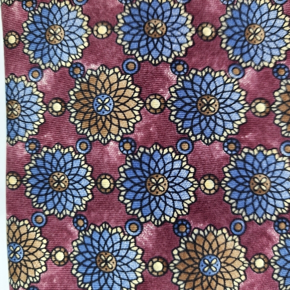 CHRISTIAN DIOR MONSIEUR Silk Floral Tie. - Picture 6 of 7